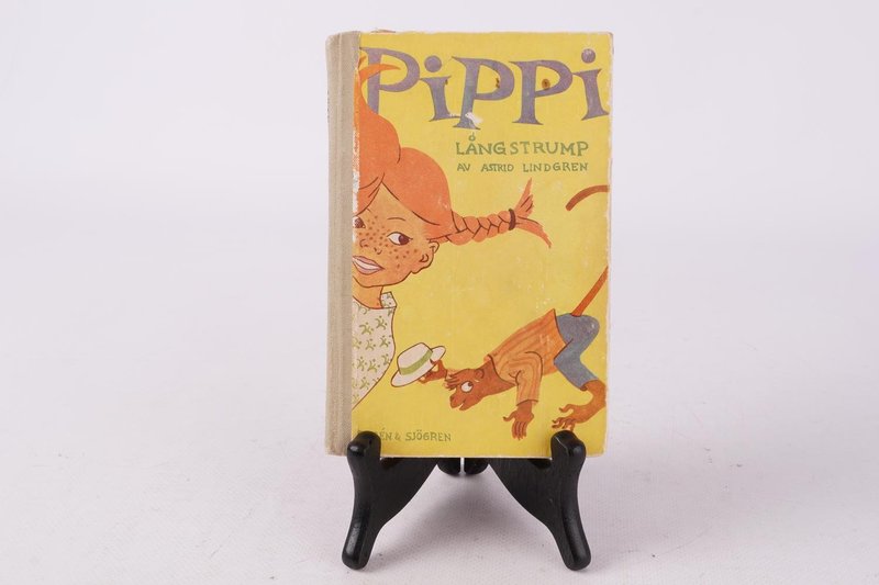 Den första utgåvan av Astrid Lindgrens Pippi Långstrump från 1945. Foto: Tradera Den första utgåvan av Astrid Lindgrens Pippi Långstrump från 1945. Foto: Tradera